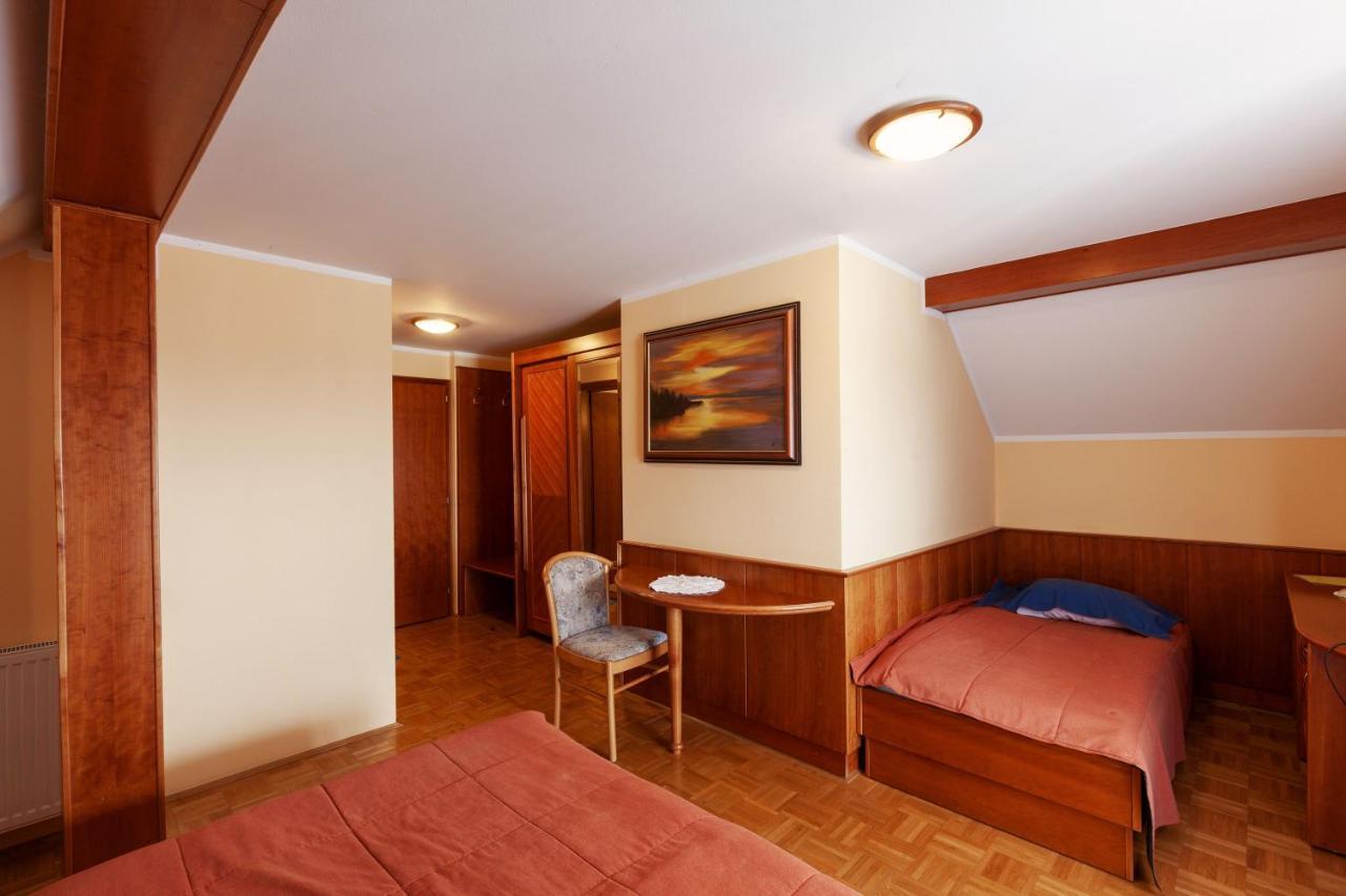 Hotel Gostisce Prosnik à Ormoz Extérieur photo