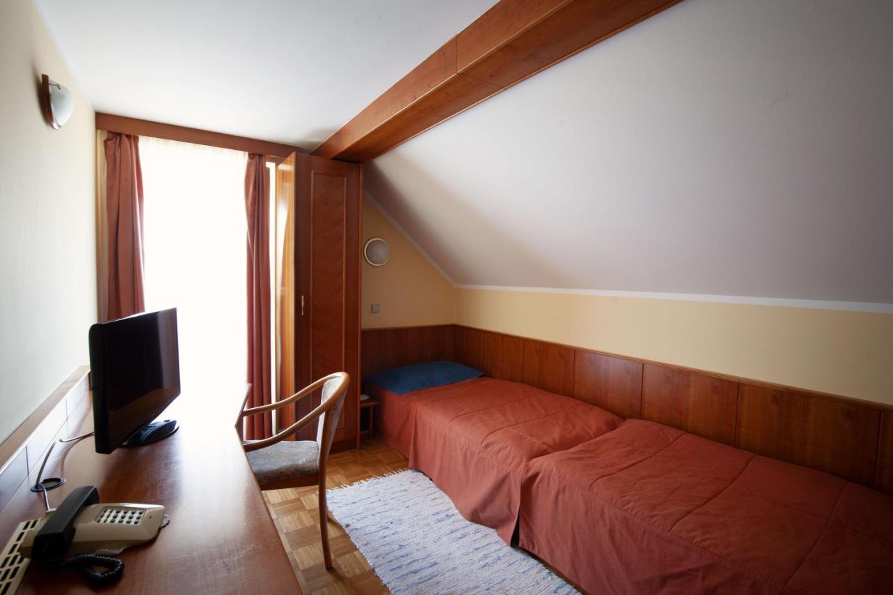 Hotel Gostisce Prosnik à Ormoz Extérieur photo