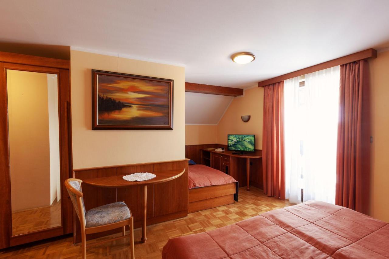 Hotel Gostisce Prosnik à Ormoz Extérieur photo